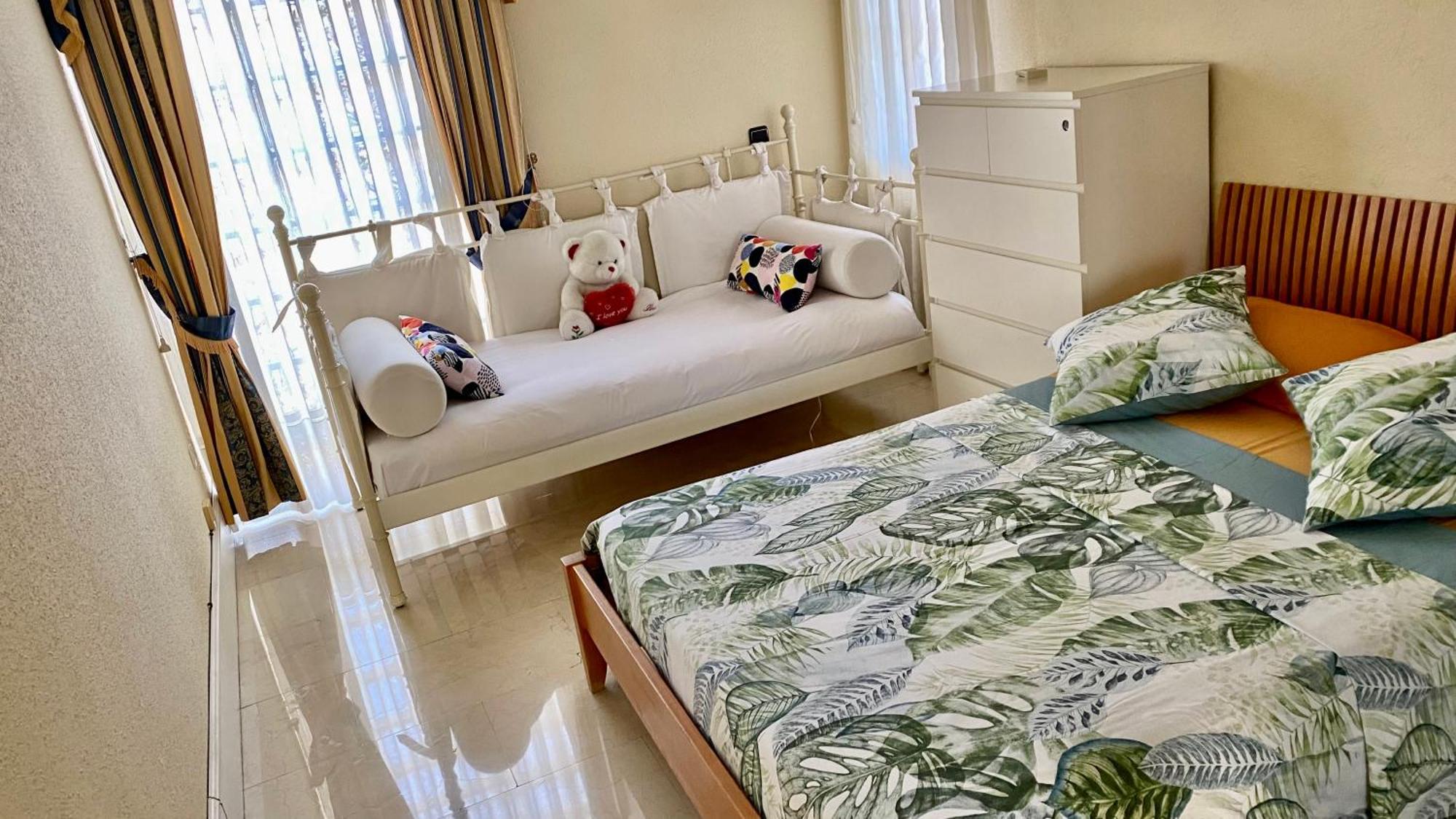 H1-Habitacion Sublime Cama Doble Luminosa A/C Wifi Arroyomolinos Exterior foto